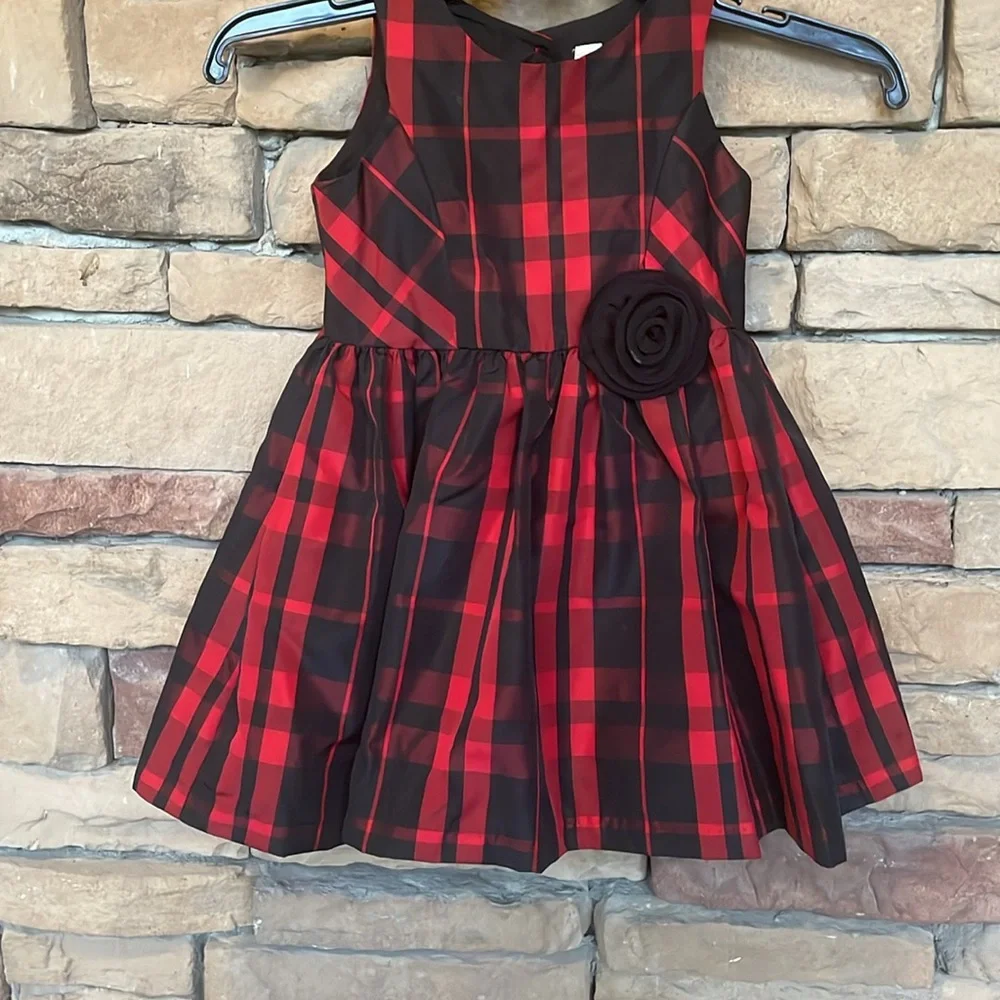 Toddler Beautiful Red and Black Special Occasion Dress Size 3T - Picture 2 of 4